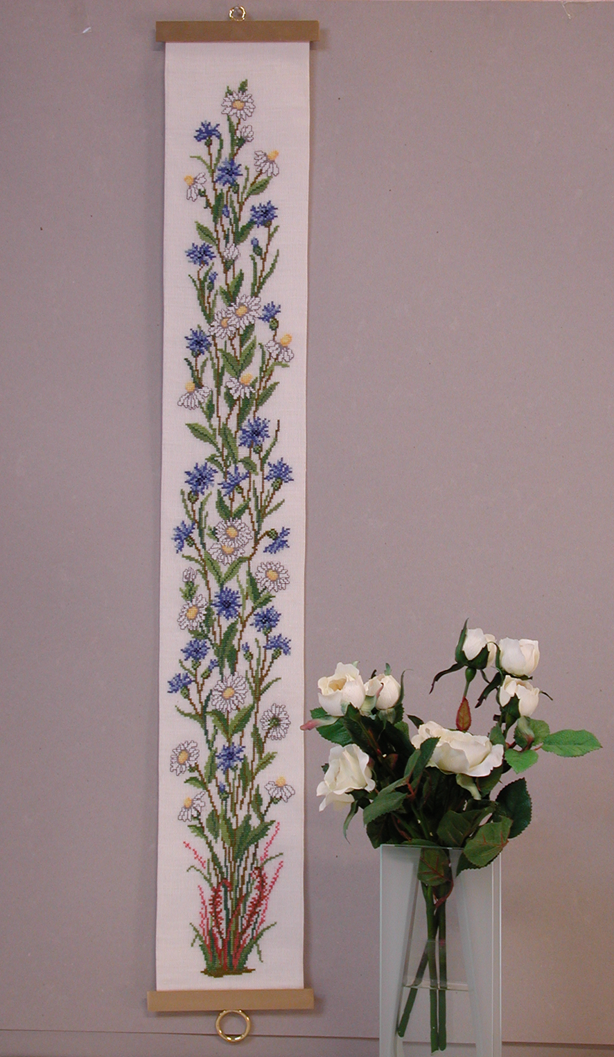 Kornblomster klokkestreng broderikit