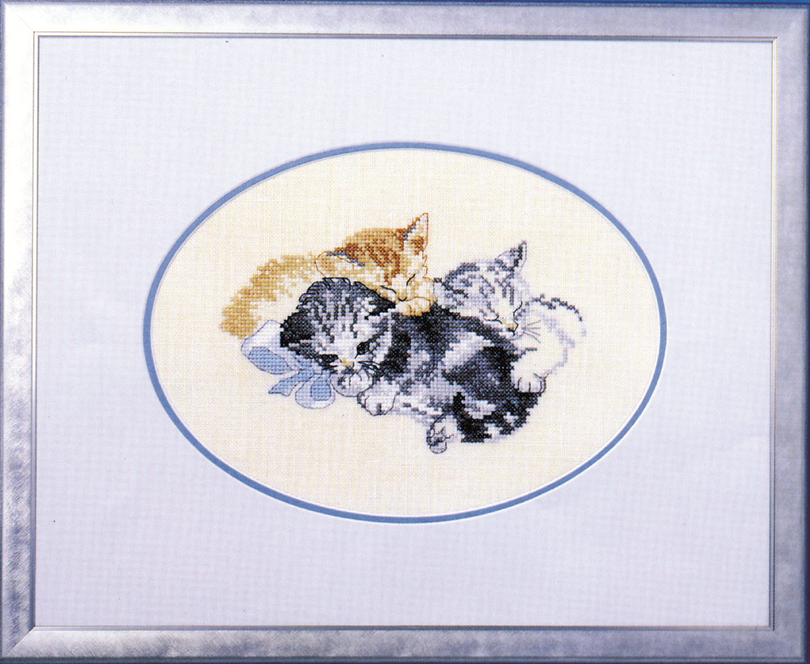 3 sovende katte broderikit