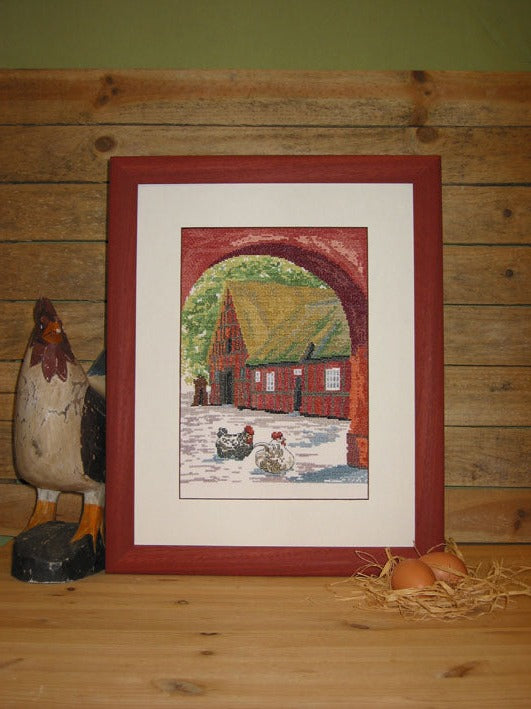 Rød Gård og Høns broderikit