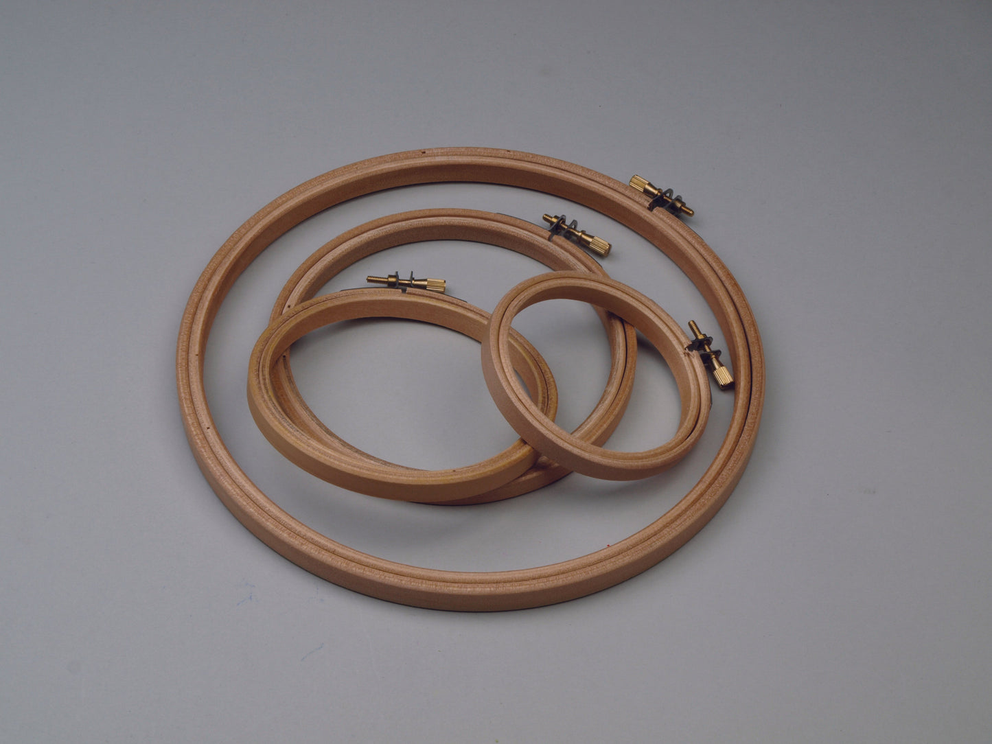 Træ broderi ring i 8, 10, 13, 20 cm